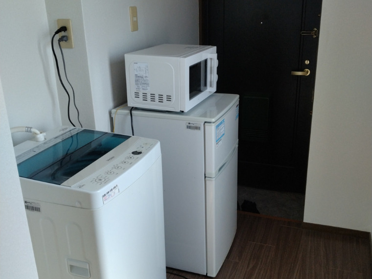 洗濯機と冷蔵庫、電子レンジ